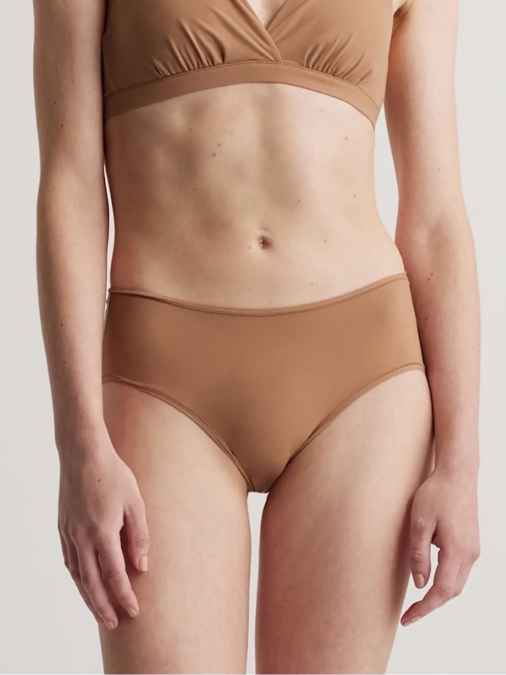 Second Skin Overalls Smooth High-Waist Briefs in Mocca 357